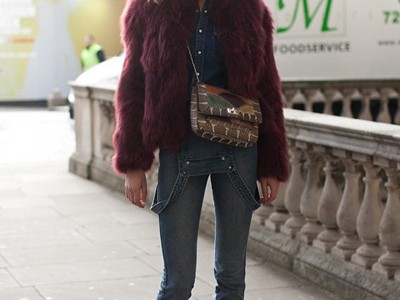 貂皮大衣配裤子秘籍，这么穿贵气不土豪