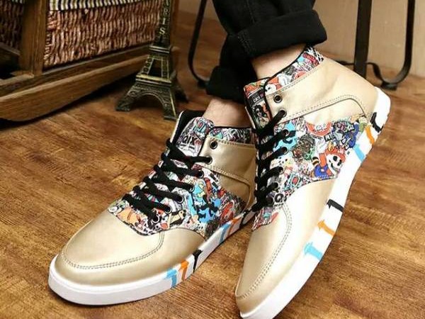 马丁靴颜色挑花眼 这篇指南帮你找到命中注定那双