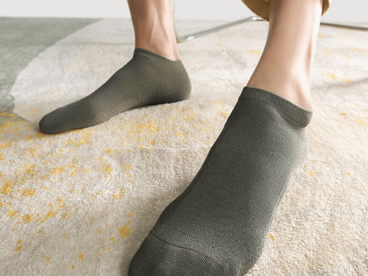 别再瞎买袜子 关于什么袜子舒服 这篇一次讲透