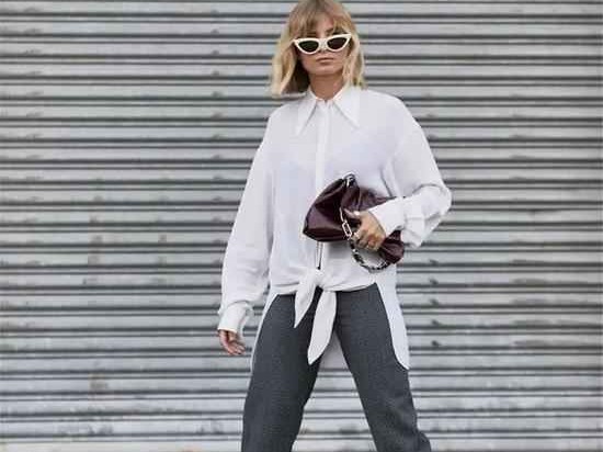 灰色裤子穿搭全指南 告别单调穿出高级感