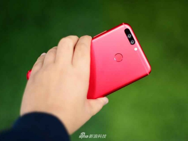 红色加蓝色到底变成啥色揭秘颜色混合的奥秘