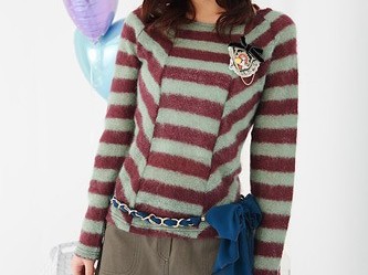 针织衫配裙子 今年这样穿又暖又美