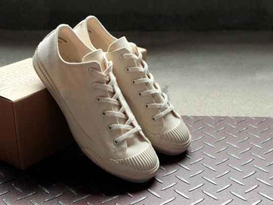 脚下黄金：探寻天价鞋履世界的奢华秘密